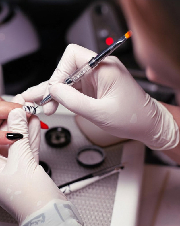Nageldesign i studion